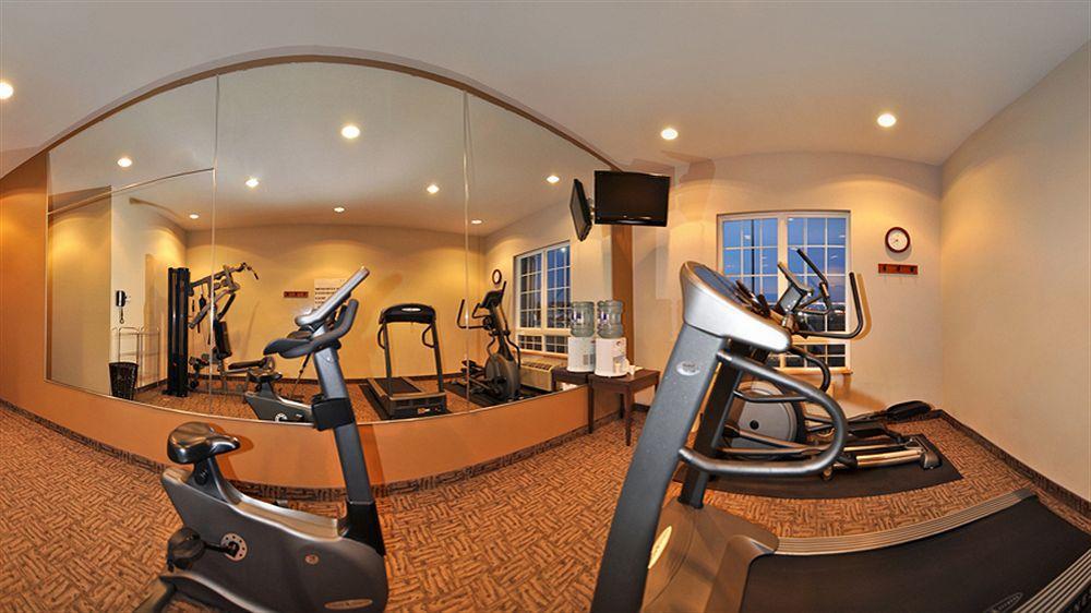 Best Western Plus Saint John Hotel & Suites Екстер'єр фото