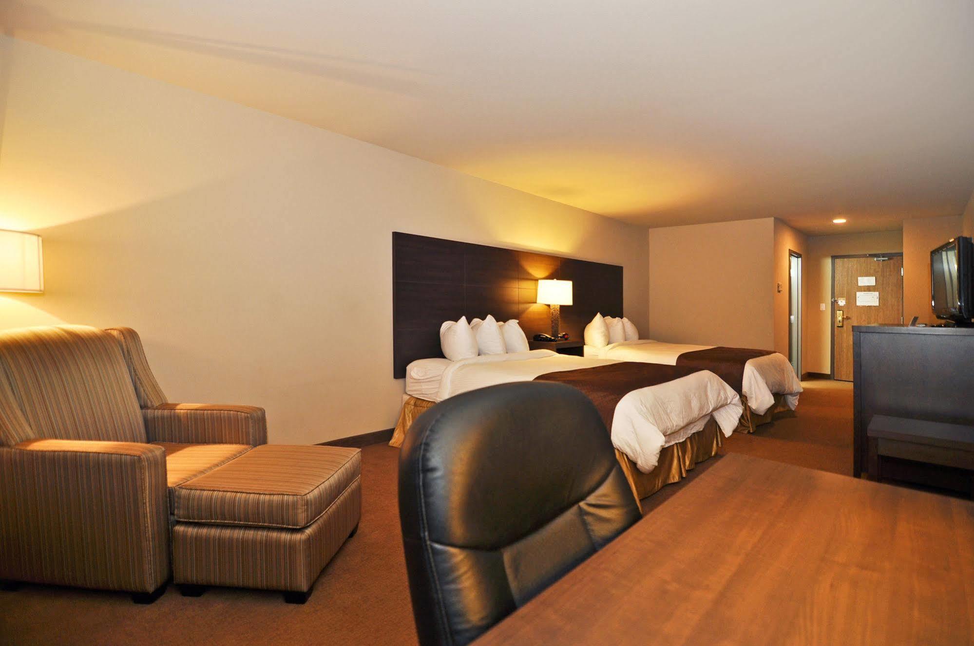 Best Western Plus Saint John Hotel & Suites Екстер'єр фото
